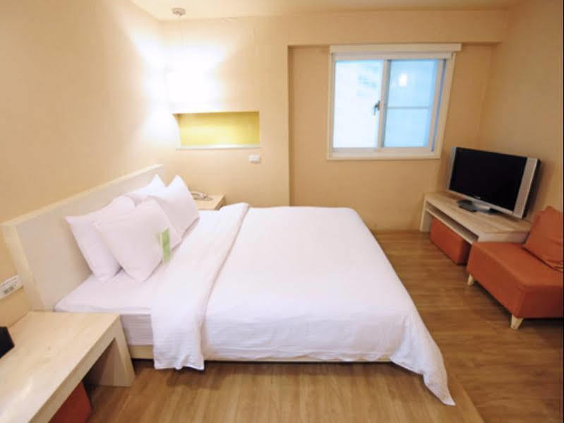 Kindness Hotel - Hanshen Kaohsiung Eksteriør billede