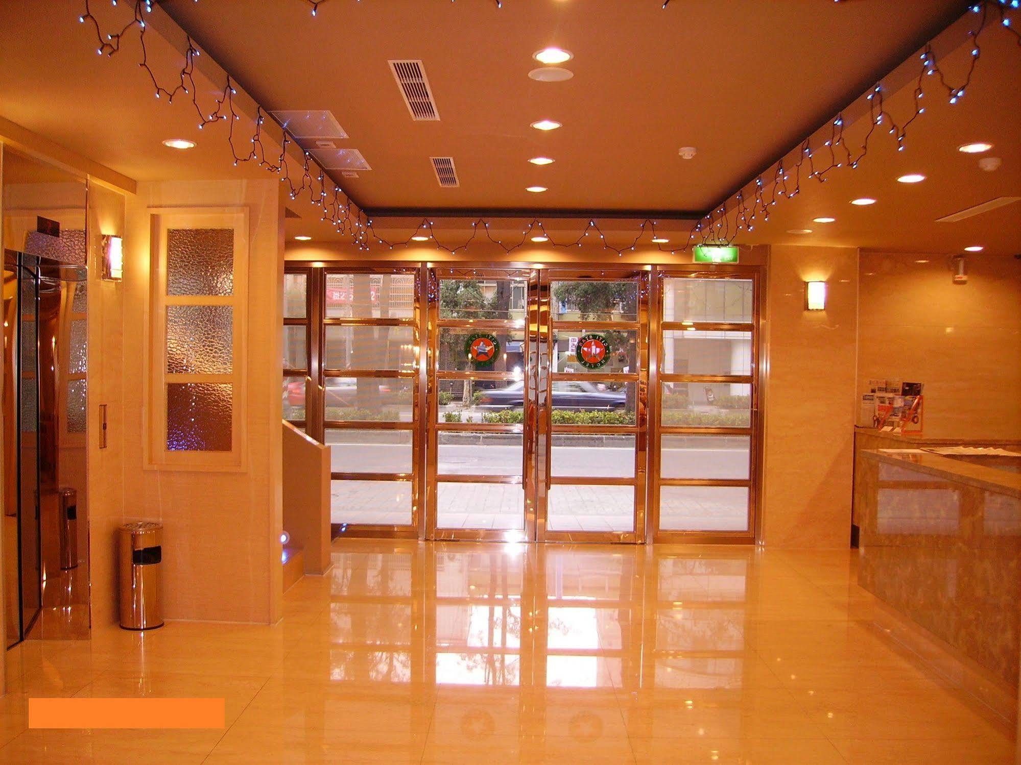 Kindness Hotel - Hanshen Kaohsiung Eksteriør billede